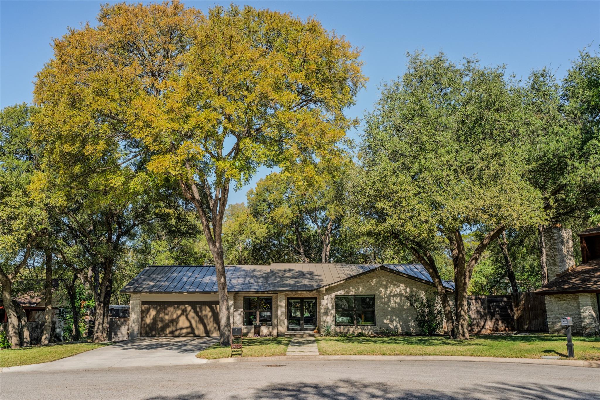 2602 Bend, Austin, TX 78704 — photo 1