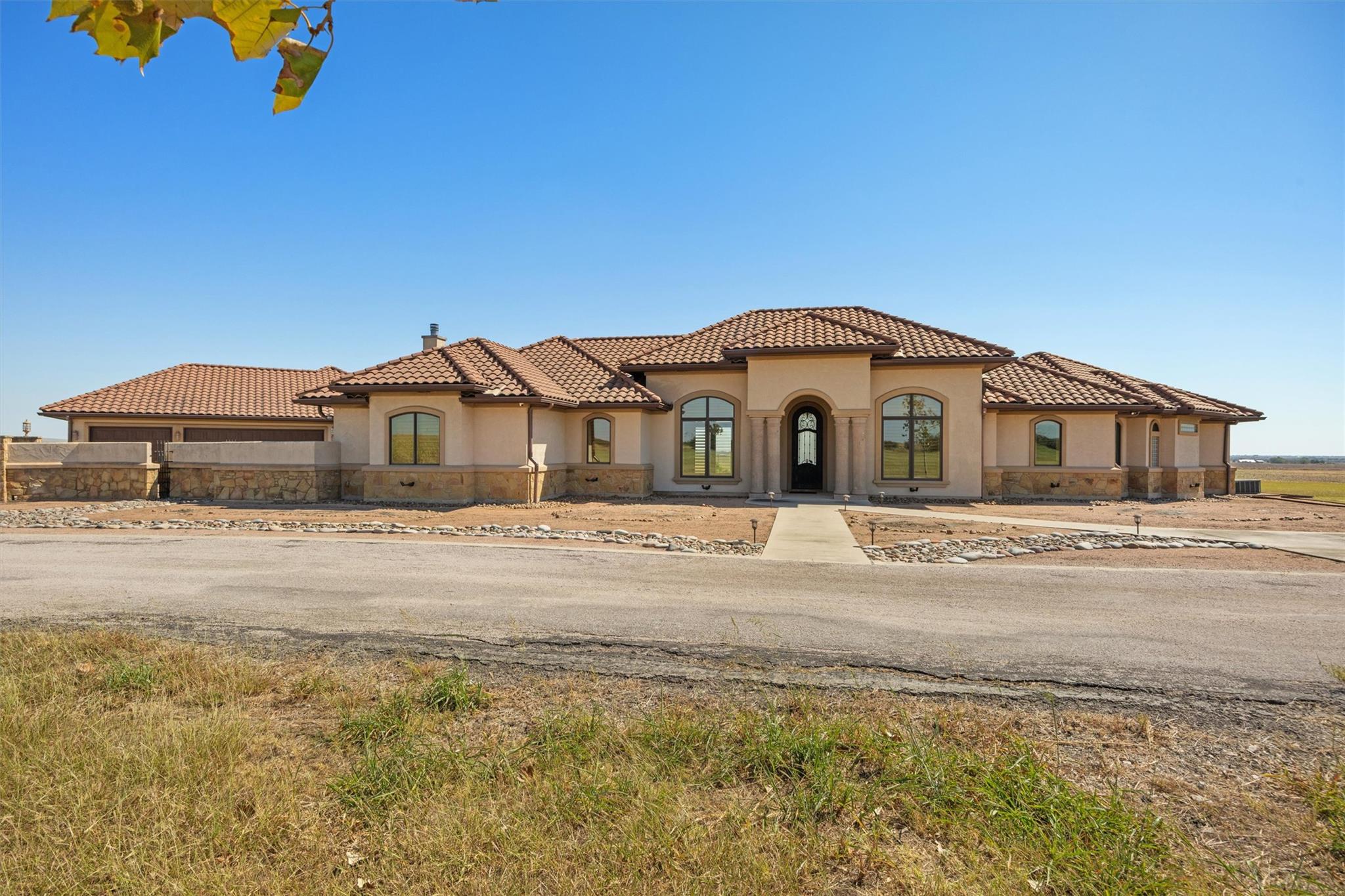 14502 Lund Carlson, Coupland, TX 78615 — photo 1