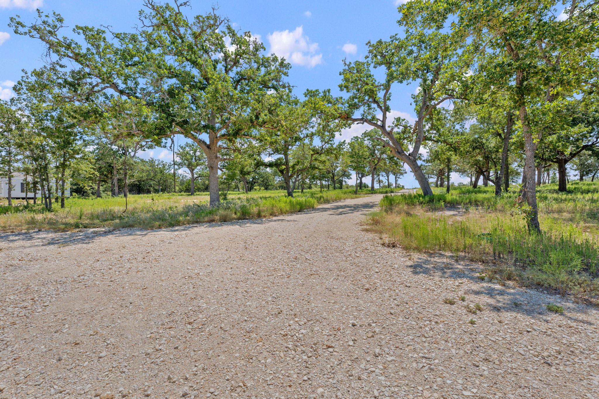 1385 Pettytown, Dale, TX 78616 — photo 1