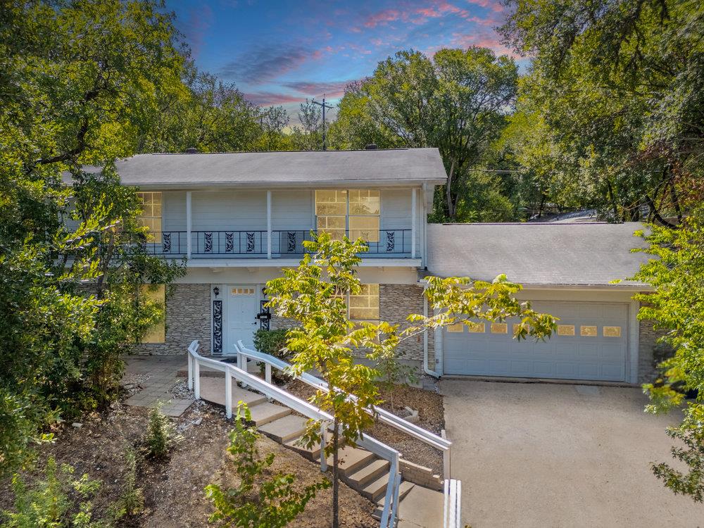 2401 Homedale, Austin, TX 78704 — photo 1