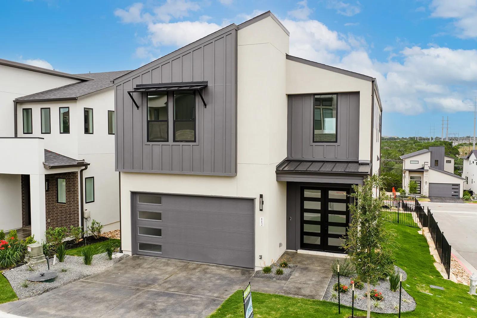 112 Pennybacker, Lakeway, TX 78738 — photo 1