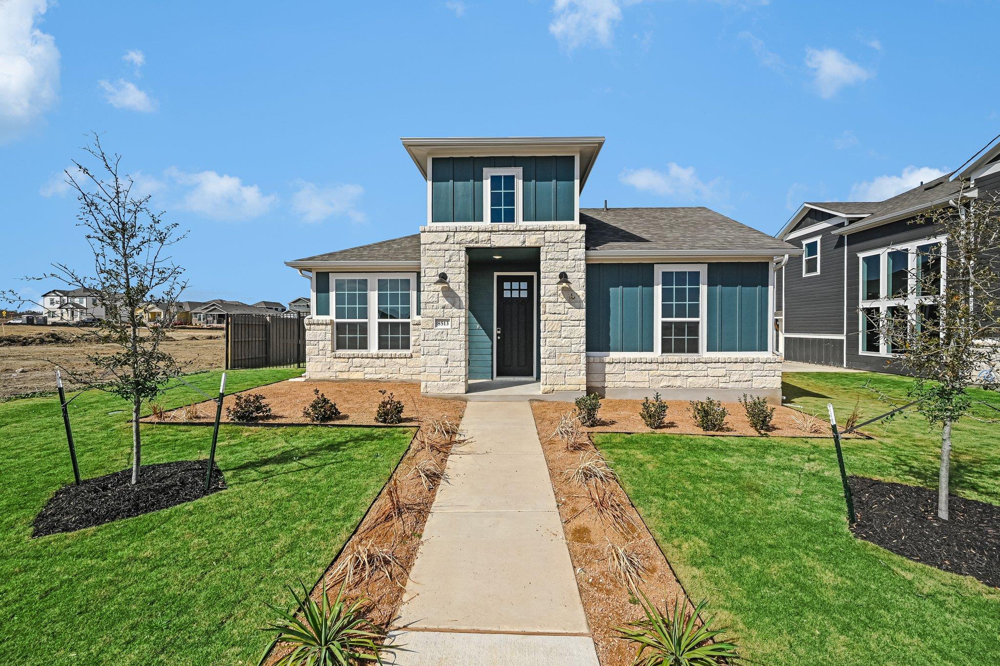 8513 Dongan, Austin, TX 78744 — photo 1