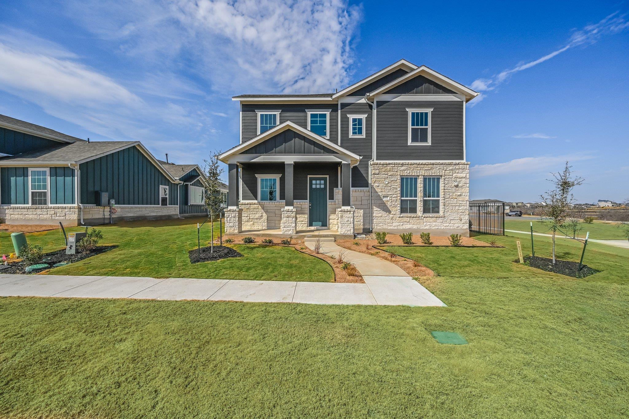 8511 Dongan, Austin, TX 78744 — photo 1