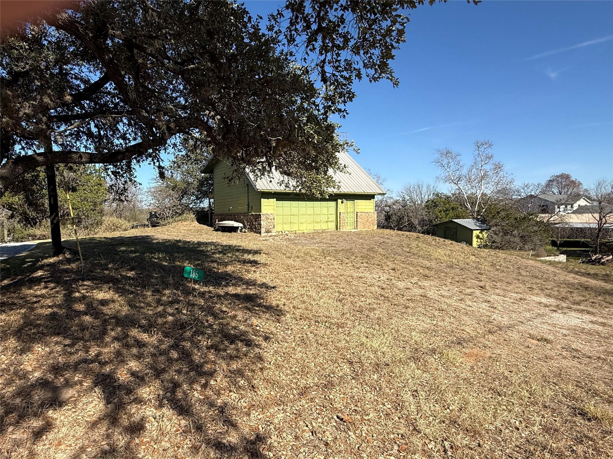 185  Roadrunner Ln, Burnet, TX 78611 — photo 1