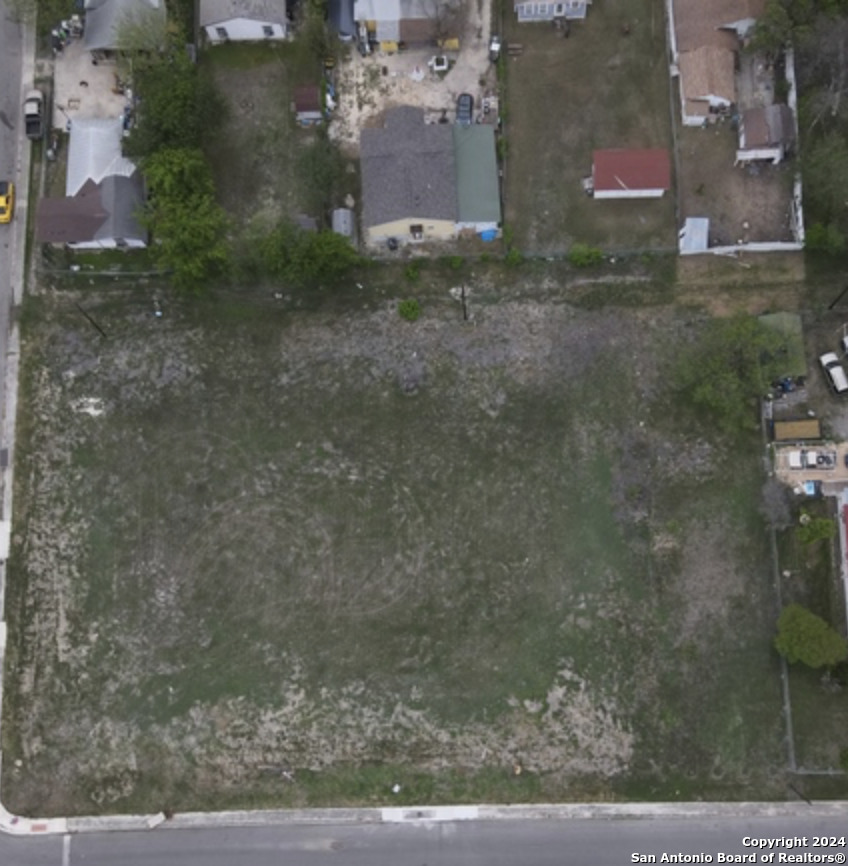 Monterey St, San Antonio, TX 78207 — photo 1