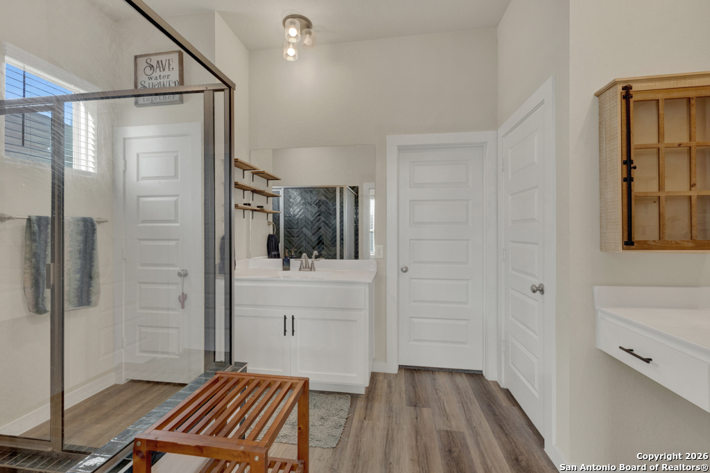 1940 Colonial, New Braunfels, TX 78130 — photo 1