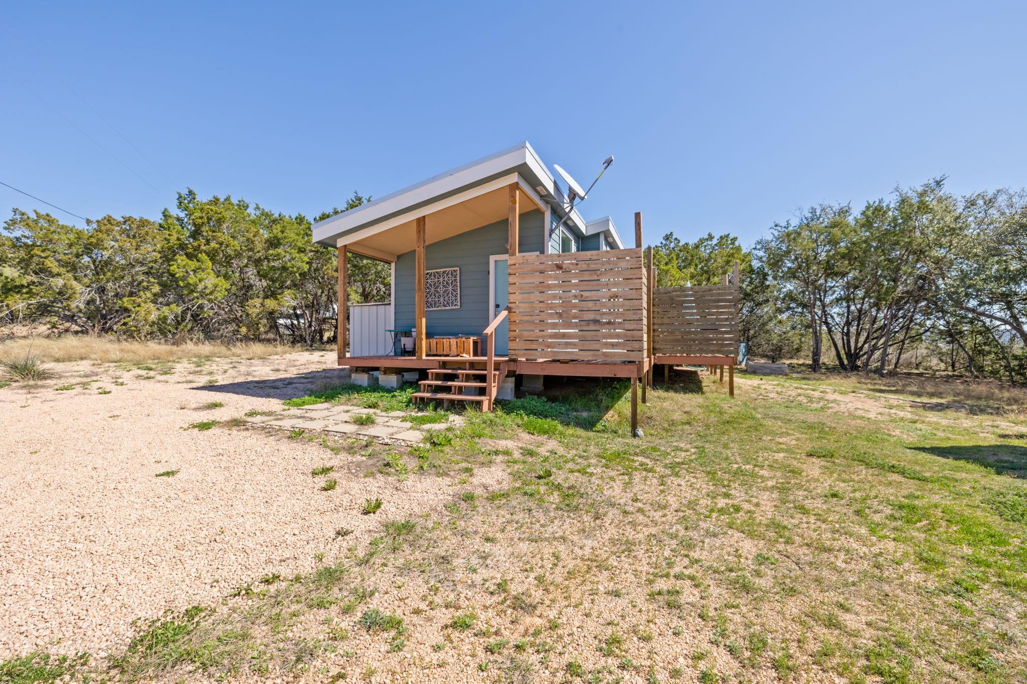 5705 Shirley Dr, Marble Falls, TX 78654 — photo 1