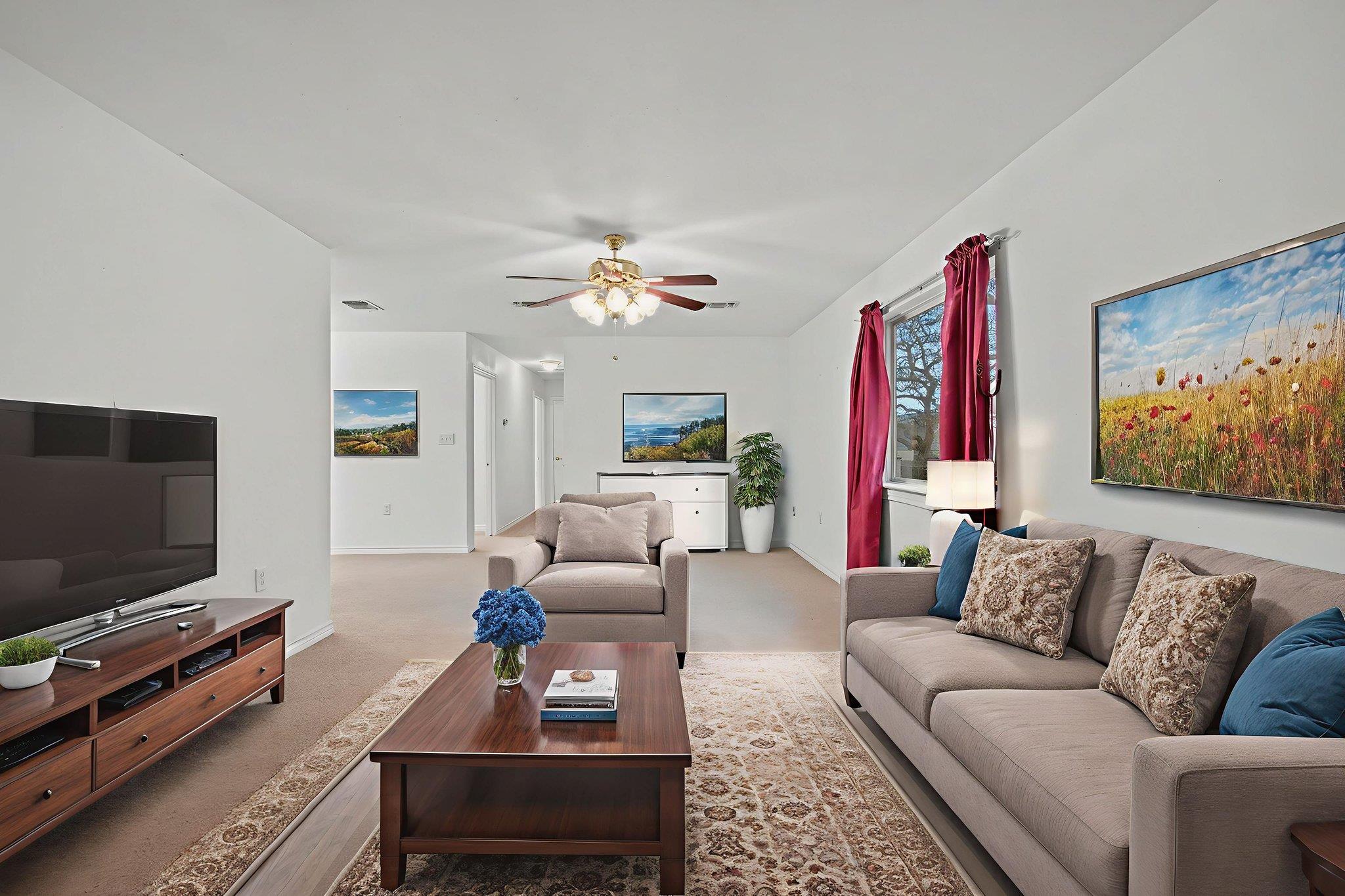 1720  Greenwood Ln, Kingsland, TX 78639 — photo 1