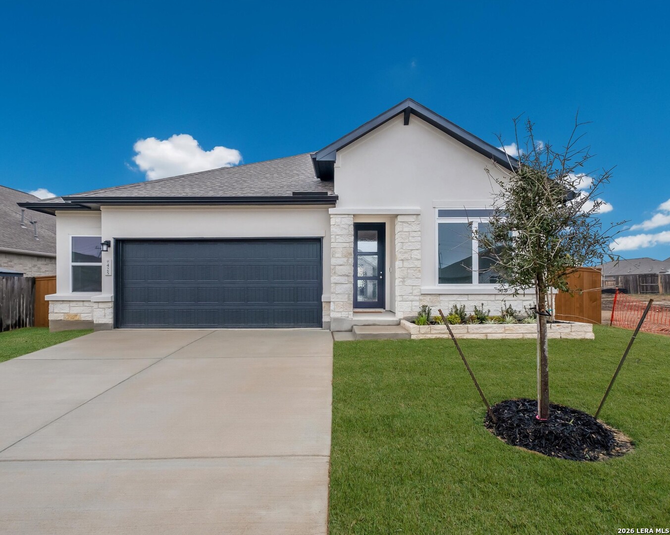 425 Foxtail Valley, Cibolo, TX 78108 — photo 1