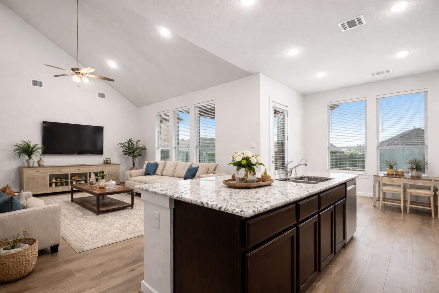 841  Spinnaker Loop, Kyle, TX 78640 — photo 1