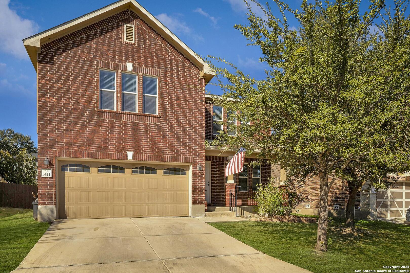 1411 Hummingbird, San Antonio, TX 78245 — photo 1