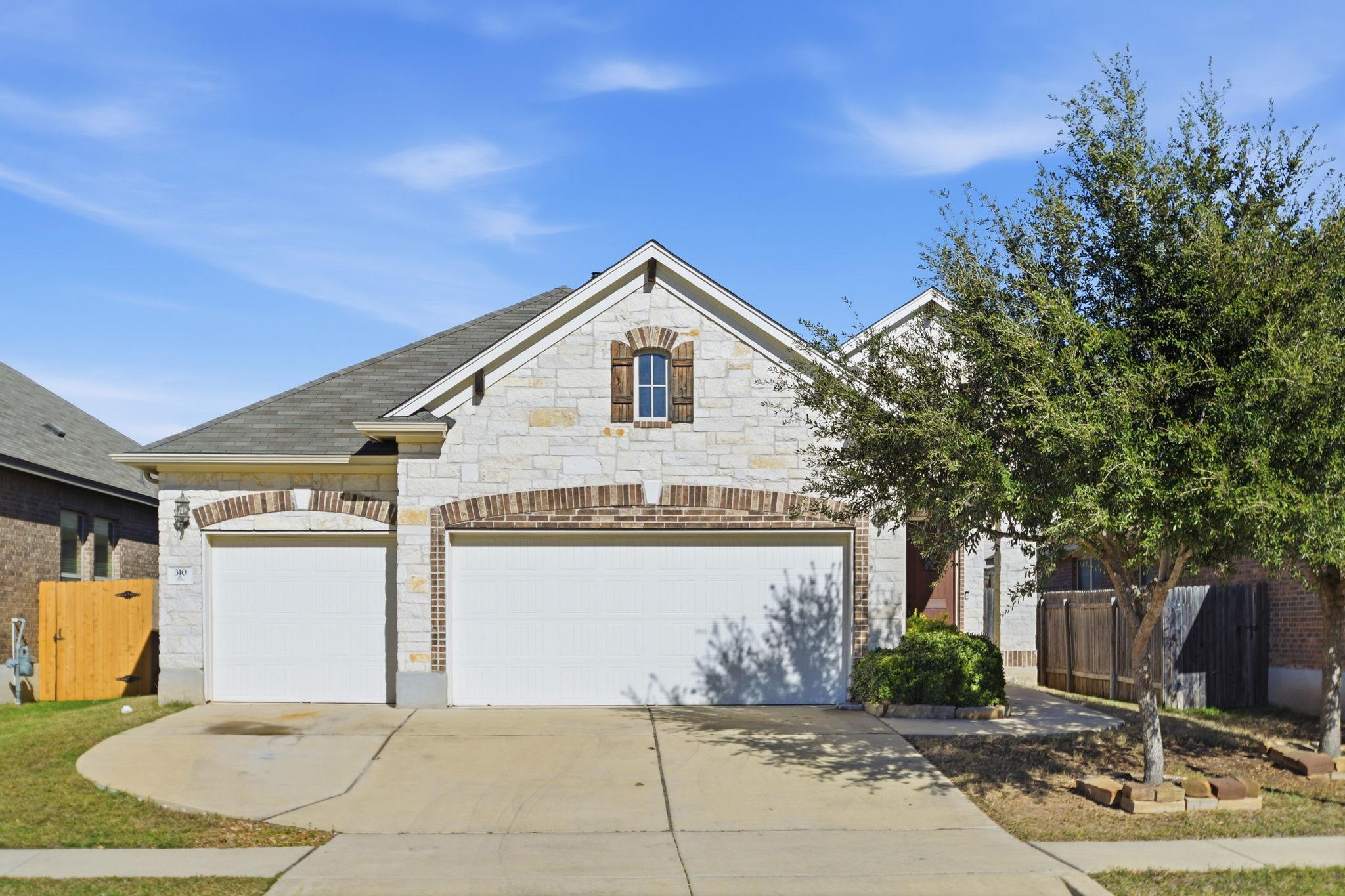 310  Durata Dr, San Marcos, TX 78666 — photo 1