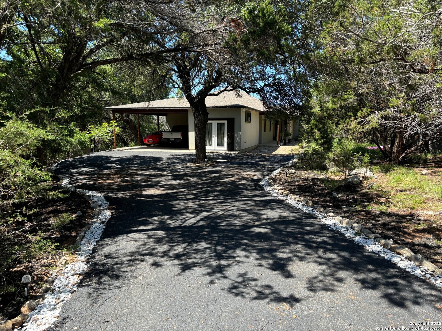 317 Saddle Mountain, Boerne, TX 78006 — photo 1