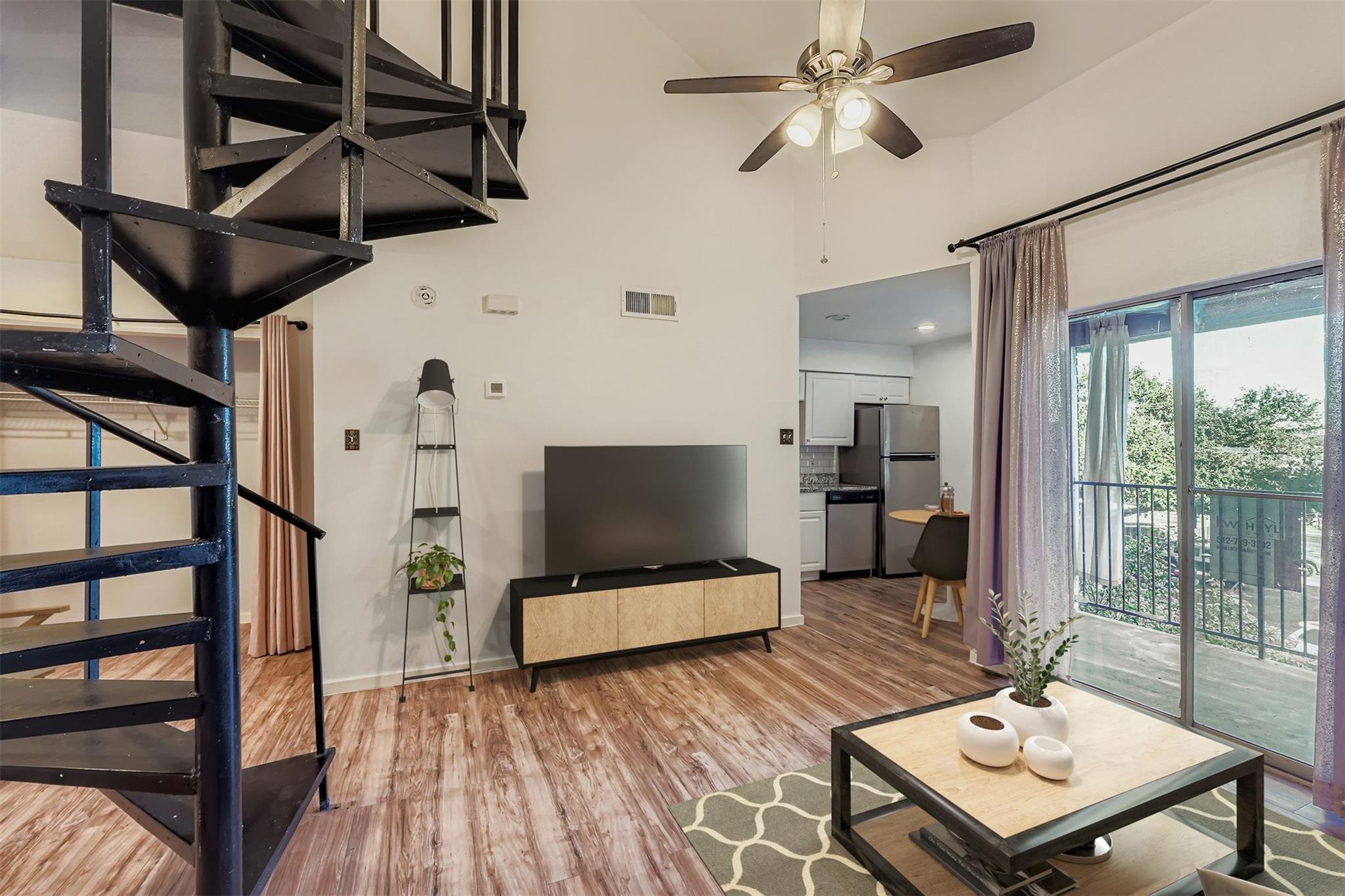 1840  Burton Dr  #208, Austin, TX 78741 — photo 1