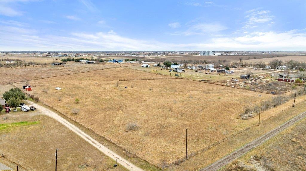20646  Cameron Rd, Coupland, TX 78615 — photo 1
