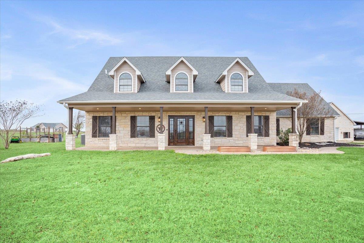 8600  Five Wells Rd, Rogers, TX 76569 — photo 1