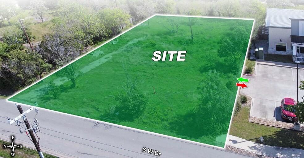 1600 S West Dr, Leander, TX 78641 — photo 1