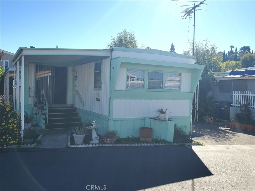 10965 Glenoaks Boulevard 132, Pacoima, CA 91331 — photo 1