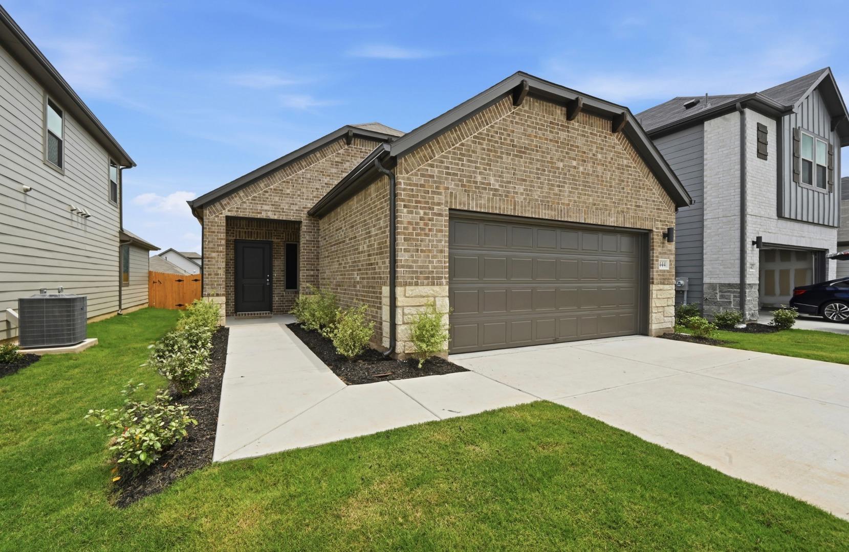 444  Lucky Ave, Elgin, TX 78621 — photo 1