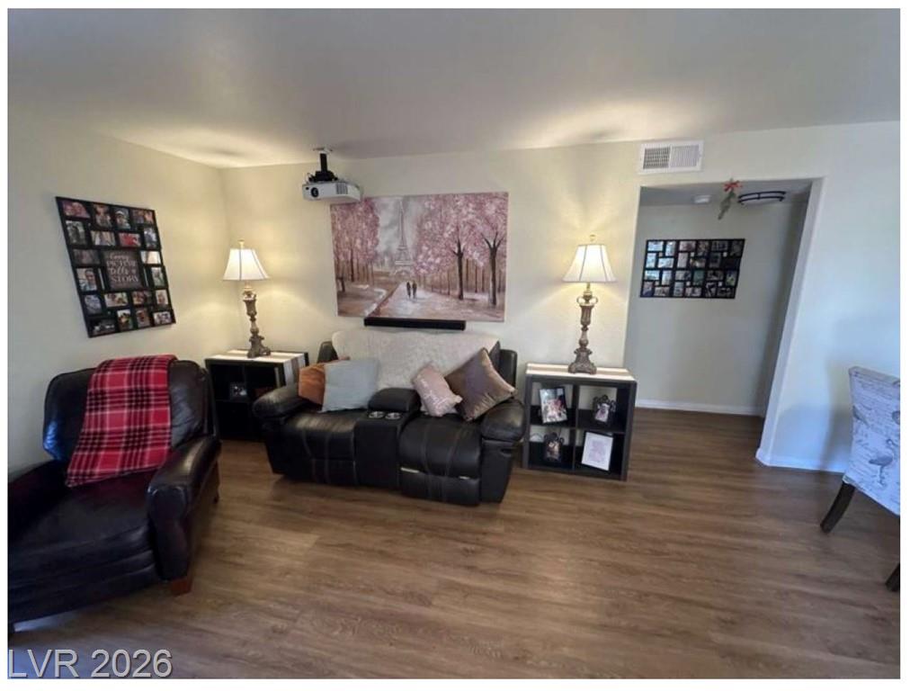 2984 Juniper Hills Boulevard 102, Las Vegas, NV 89142 — photo 1