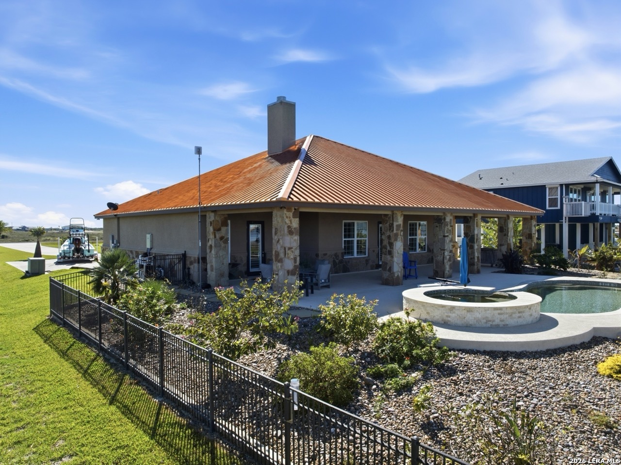 125 DOCKSIDE DR, Rockport, TX 78382 — photo 1