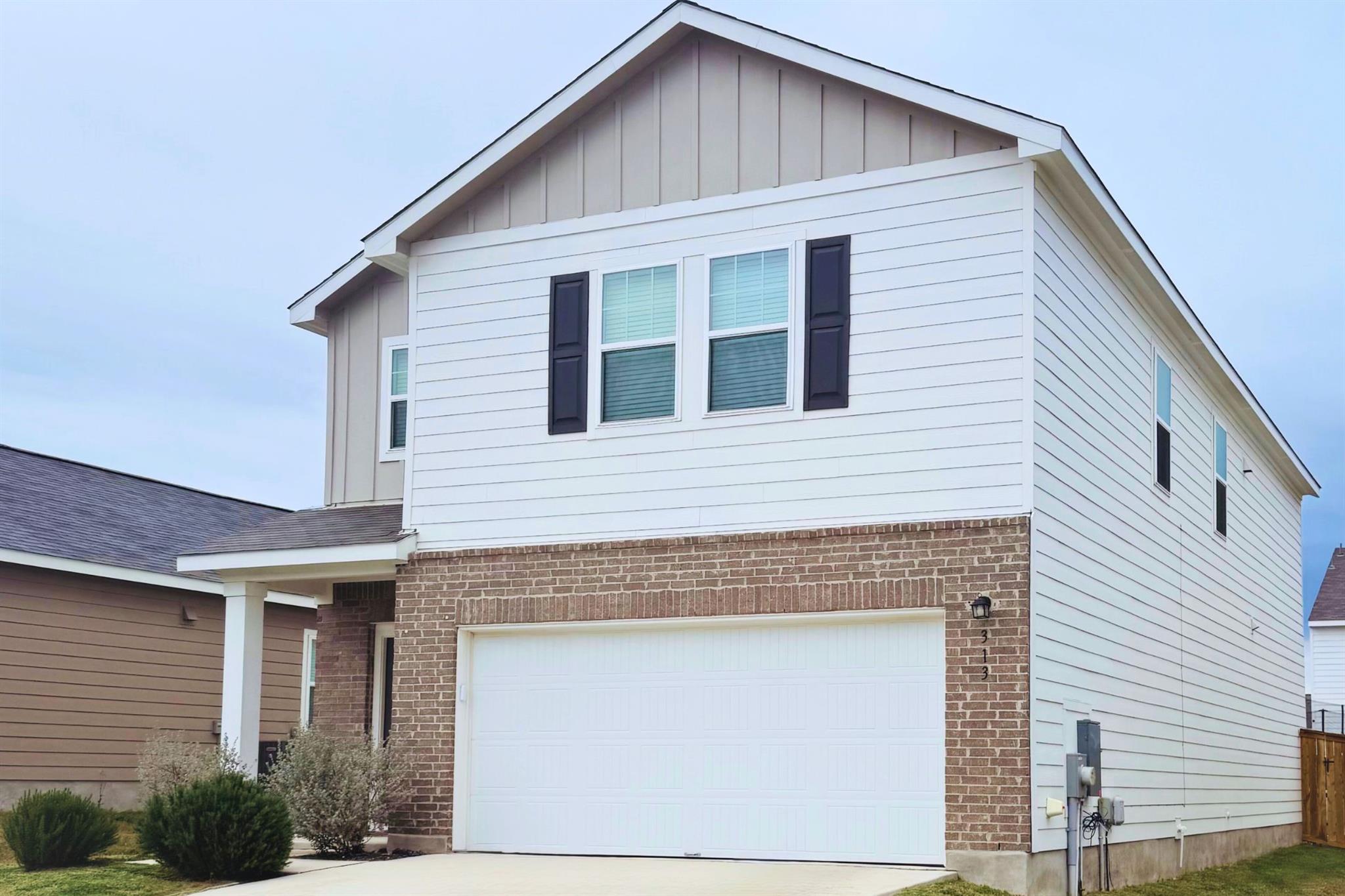 313  Magnum Force Dr, Jarrell, TX 76537 — photo 1