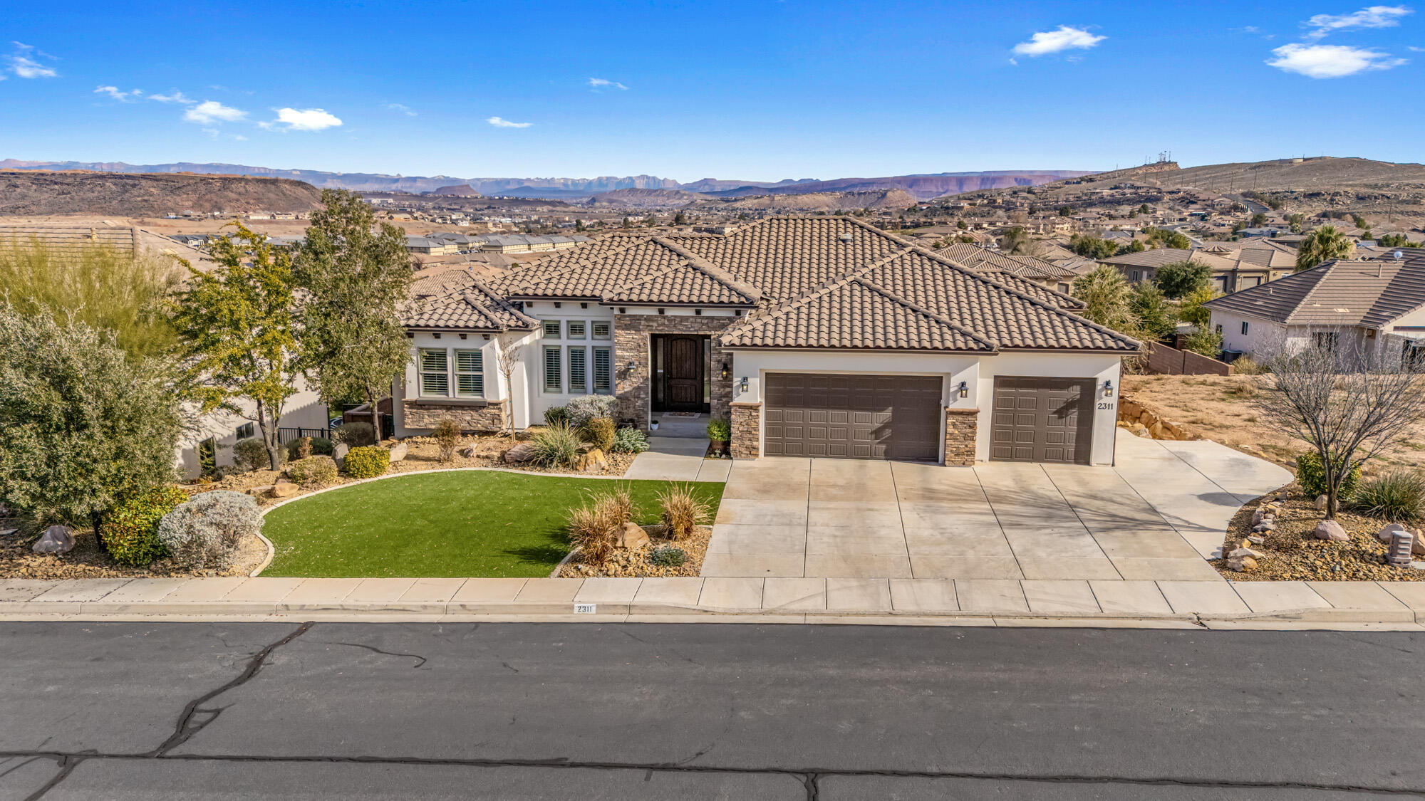 2311 S 1340 W, St George, UT 84770 — photo 1