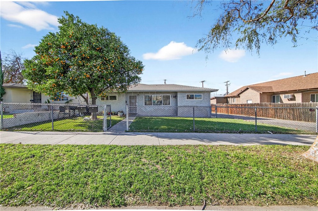 316 Washburn, Corona, CA 92882 — photo 1
