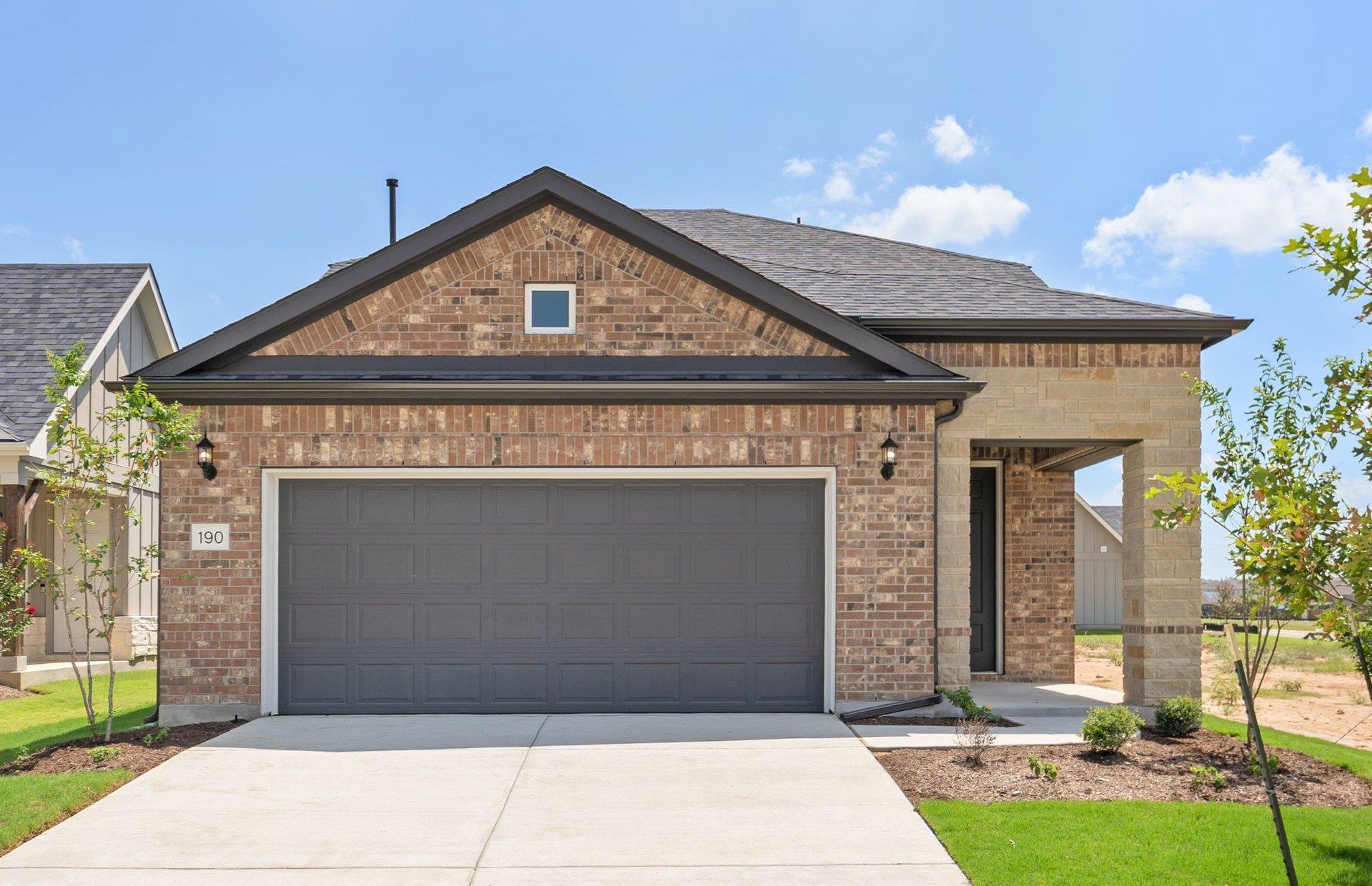 190 Frontera, Bastrop, TX 78602 — photo 1