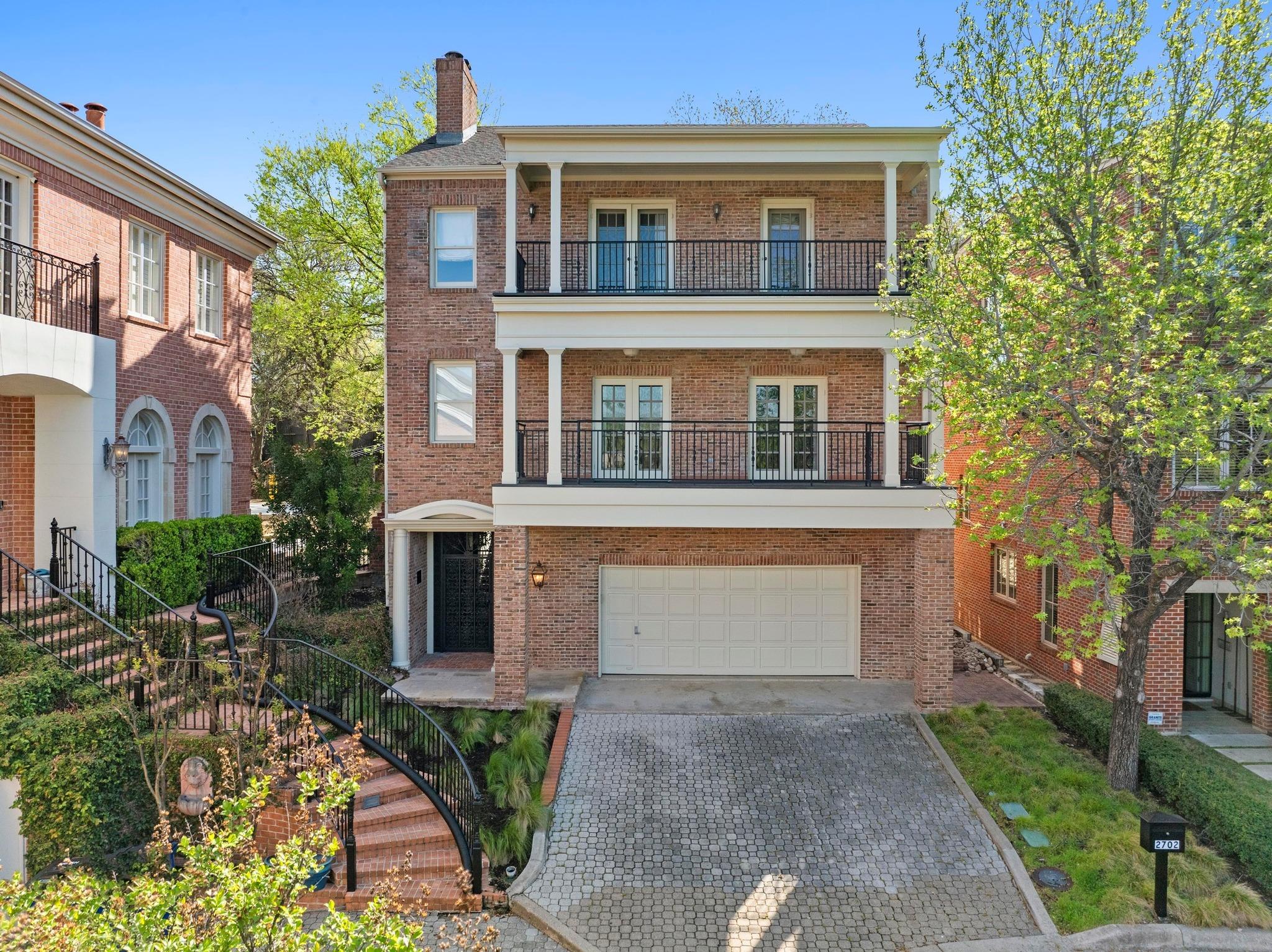 2702 Hillview Green, Austin, TX 78703 — photo 1