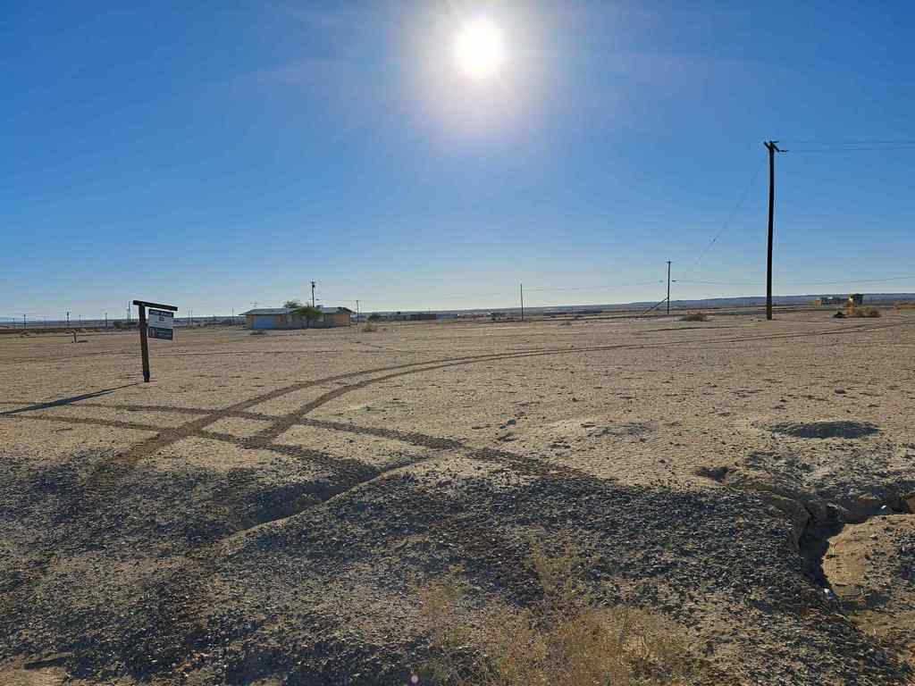 1213 Marshall Ave, Thermal, CA 92274 — photo 1