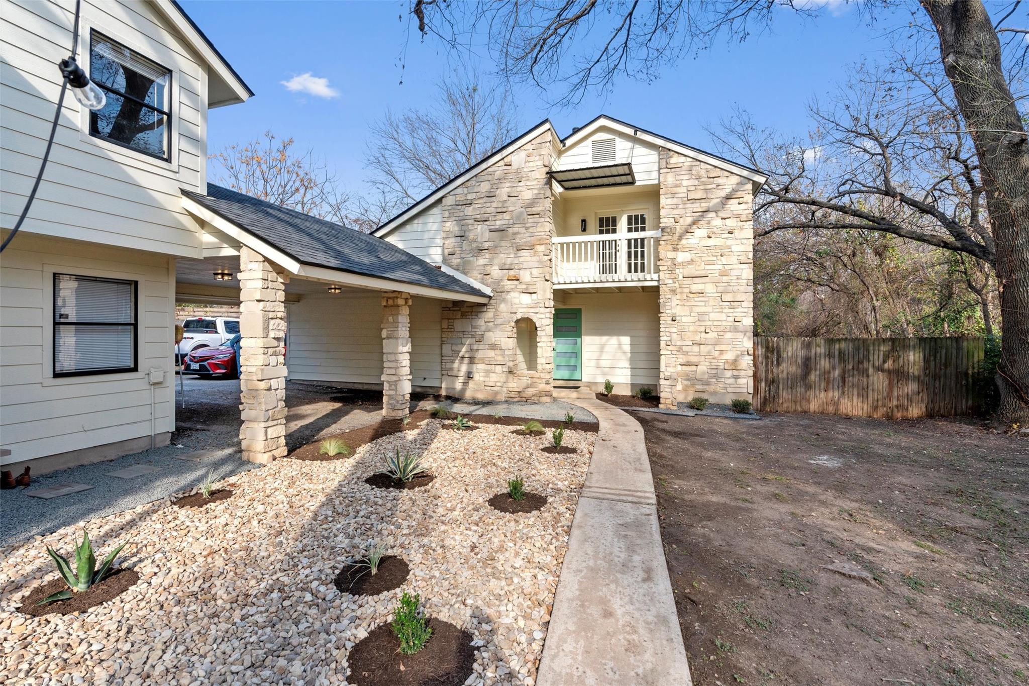 1702 Cinnamon, Austin, TX 78704 — photo 1