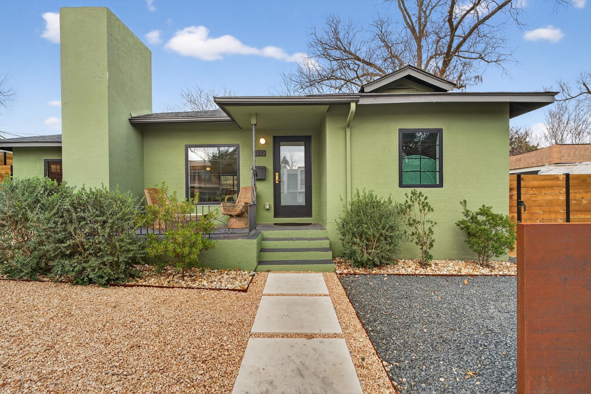 1712 Giles, Austin, TX 78722 — photo 1