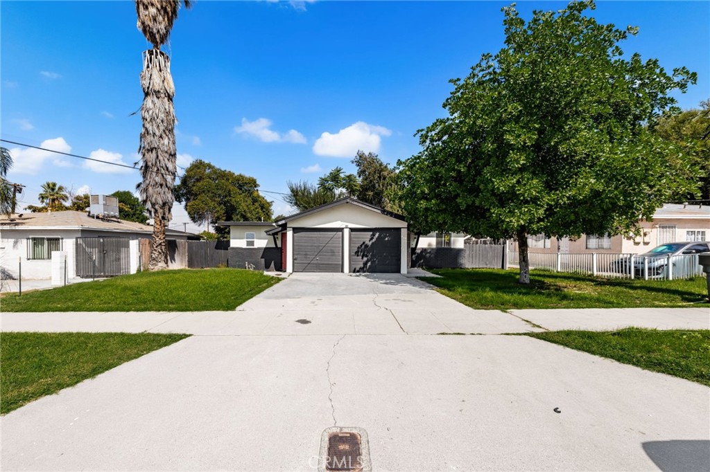 2121 Down St, Riverside, CA 92507 — photo 1