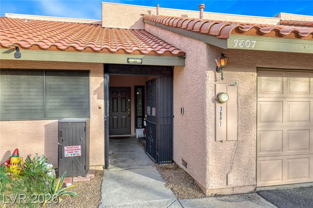 3607  Laguna Verde Way, Las Vegas, NV 89121 — photo 1