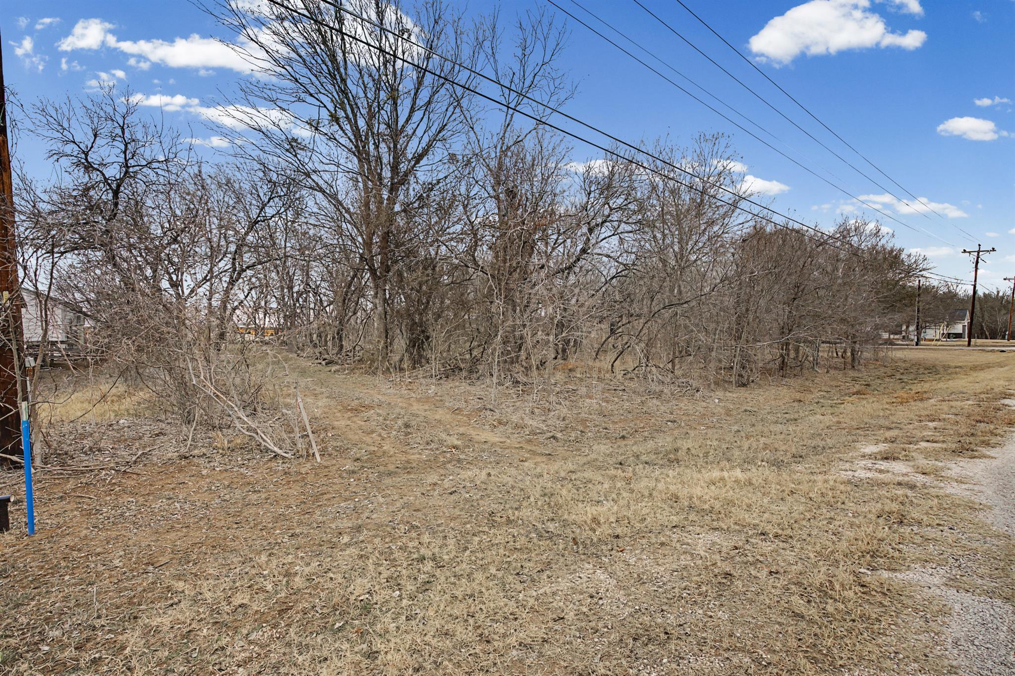 352 Keanahalululu, Bastrop, TX 78602 — photo 1