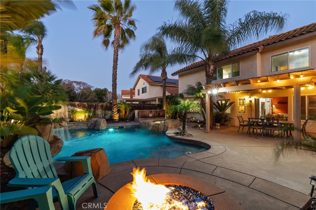 39774 Amberley Cir, Temecula, CA 92591 — photo 1