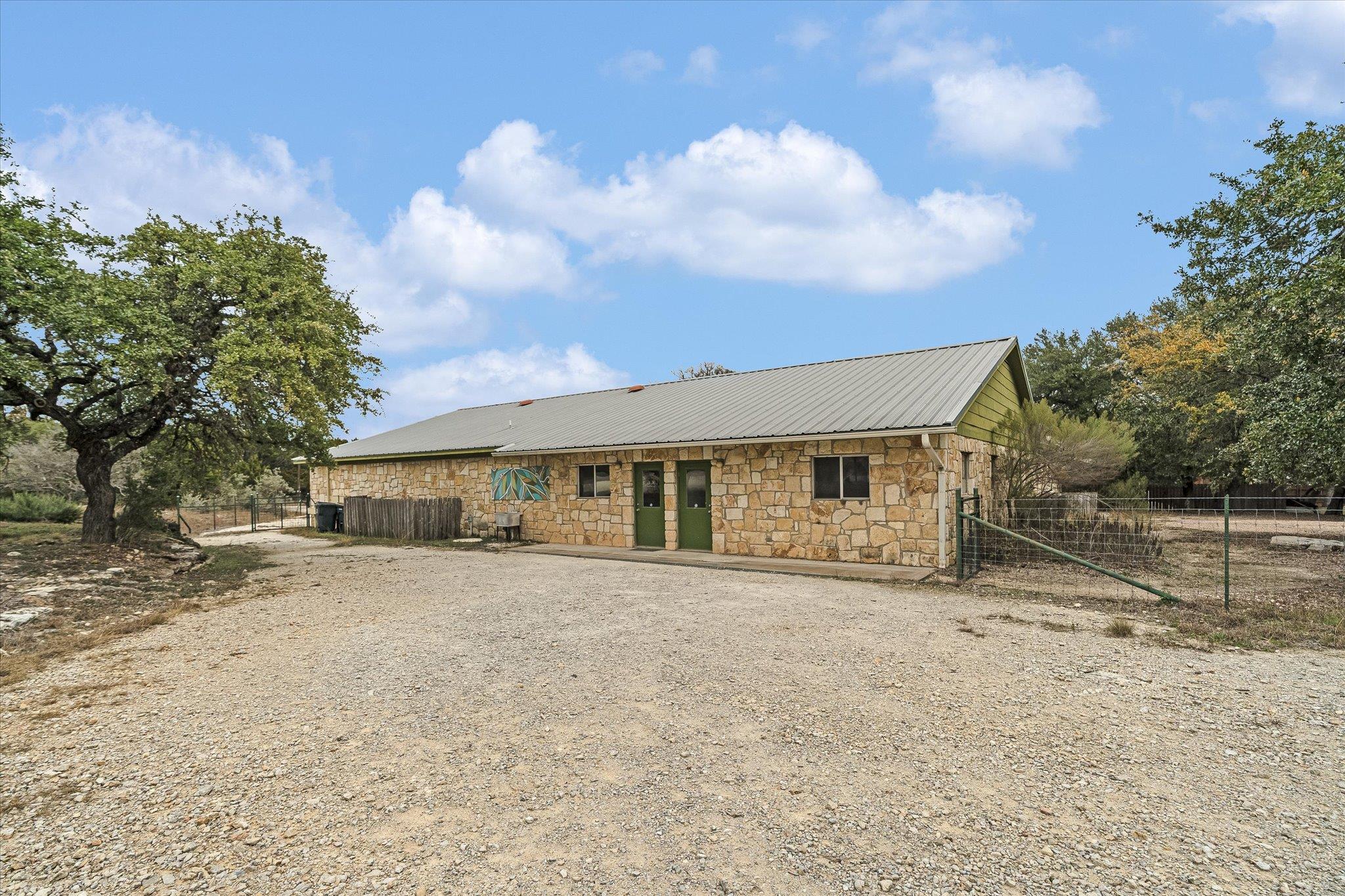 45 La Buena Vista, Wimberley, TX 78676 — photo 1
