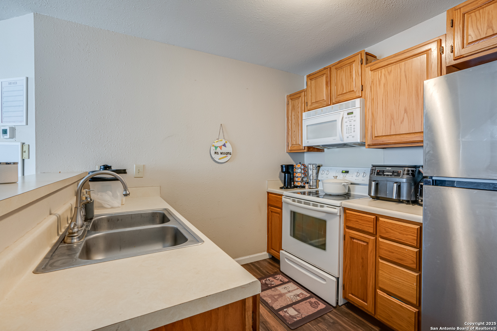 3211 Stoney Grv, ,  78247 — photo 1