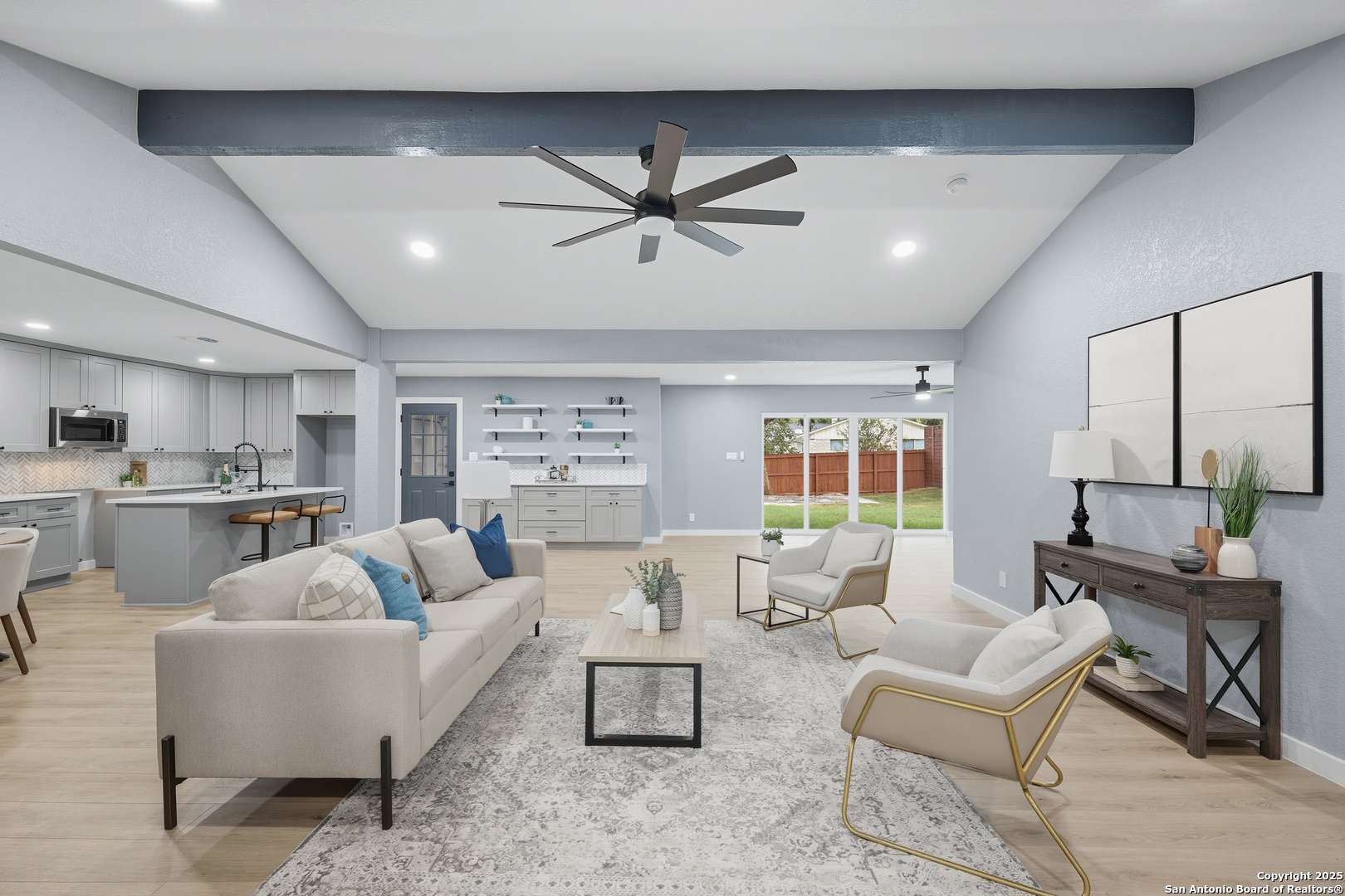 121 andorra, ,  78148 — photo 1