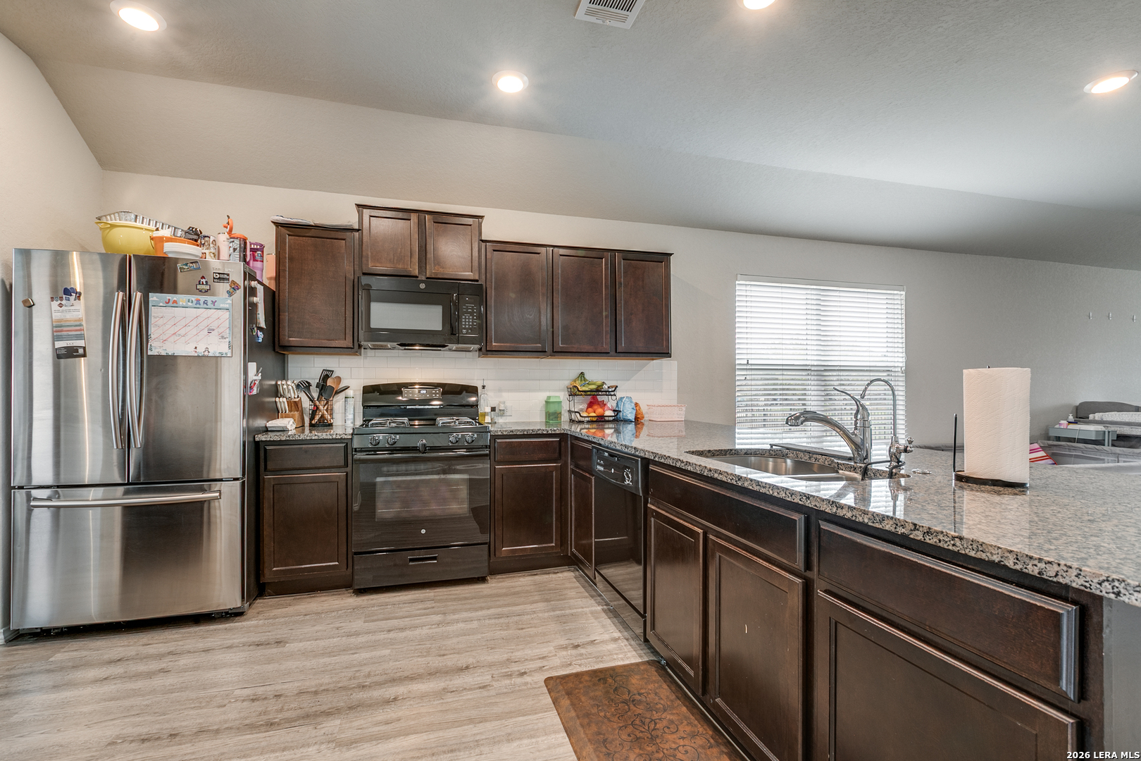 927 WATSON WAY, ,  78221 — photo 1