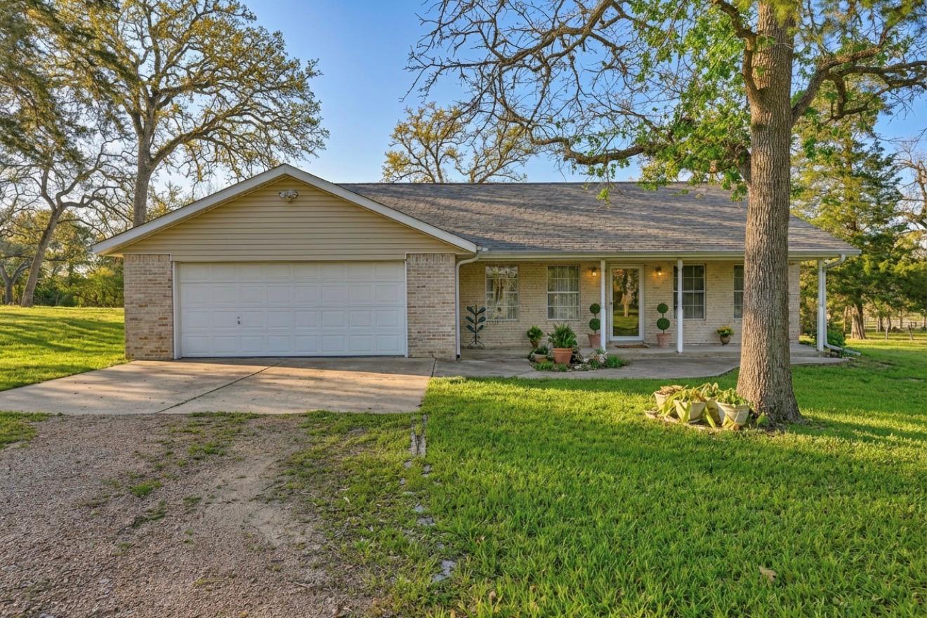 319 Shady Acres, Brenham, TX 77833 — photo 1