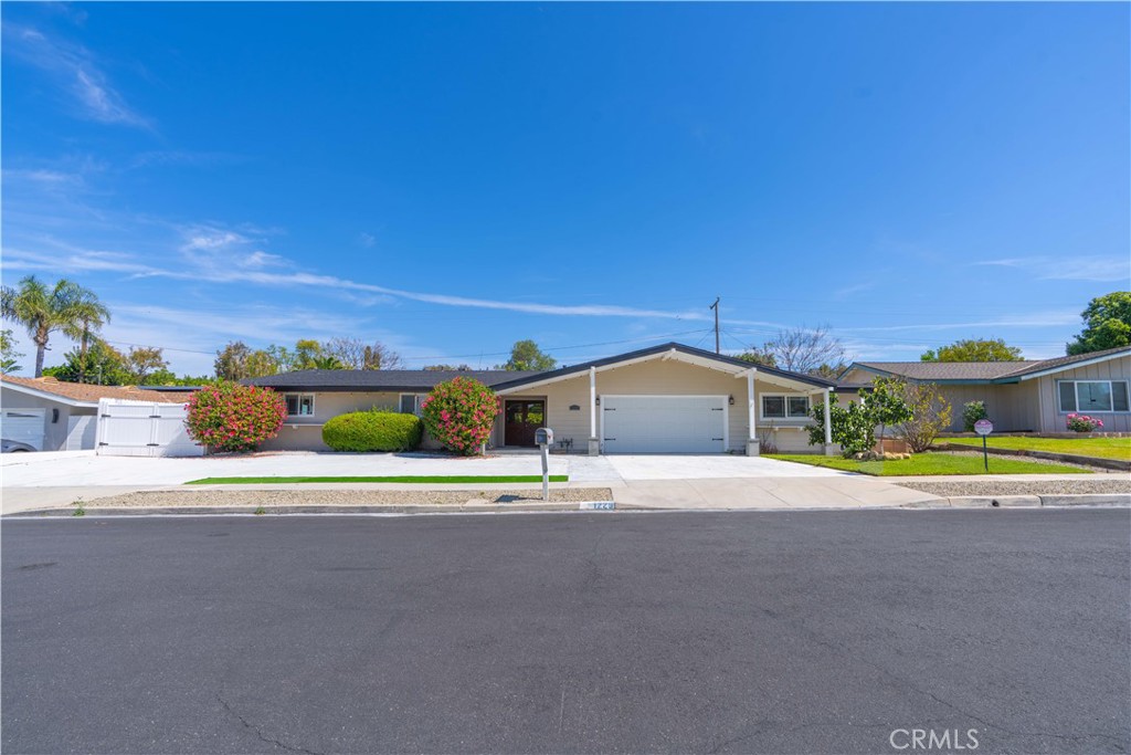 1229 Coventry Drive, Thousand Oaks, CA 91360 — photo 1
