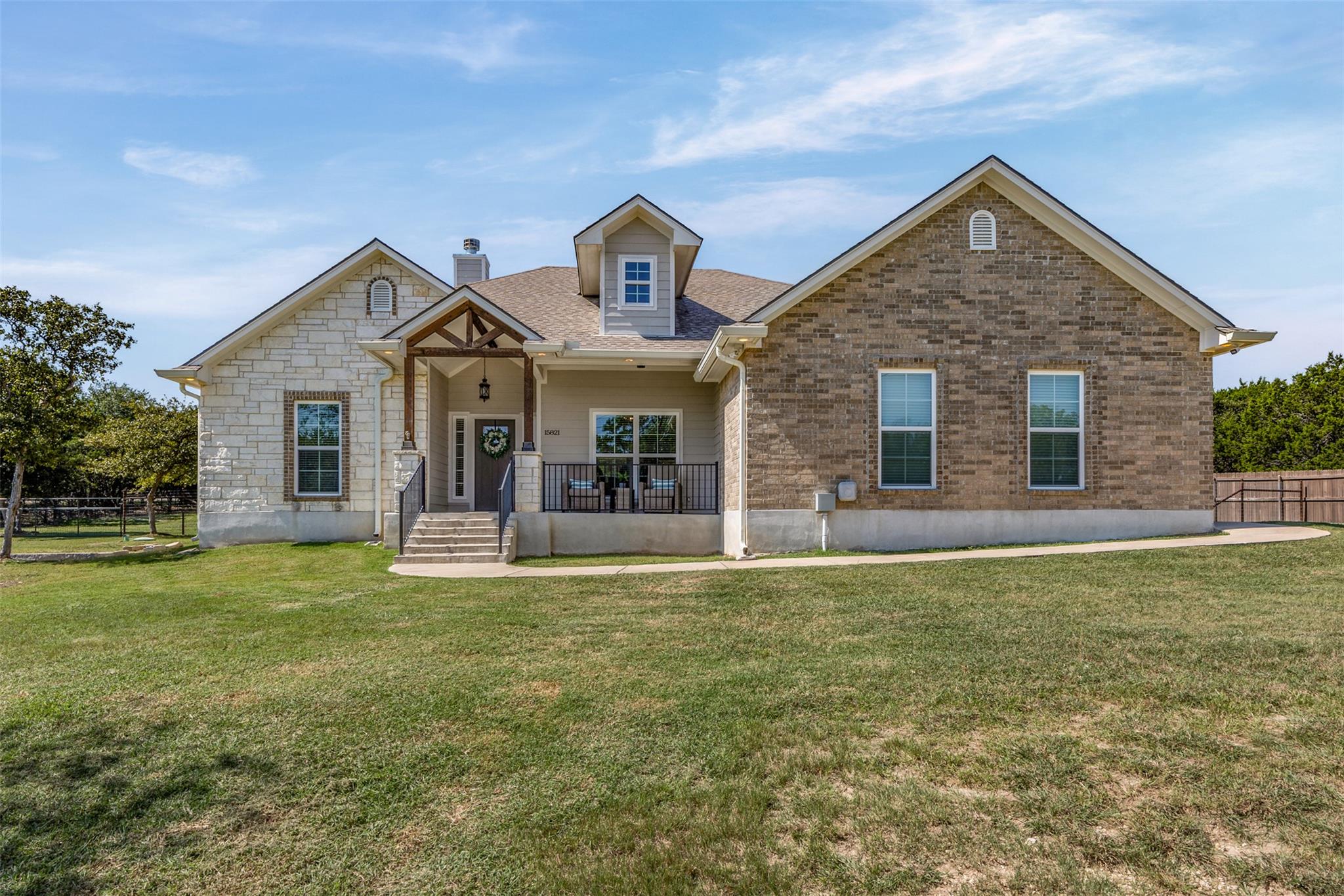 15821 Salado, Temple, TX 76502 — photo 1