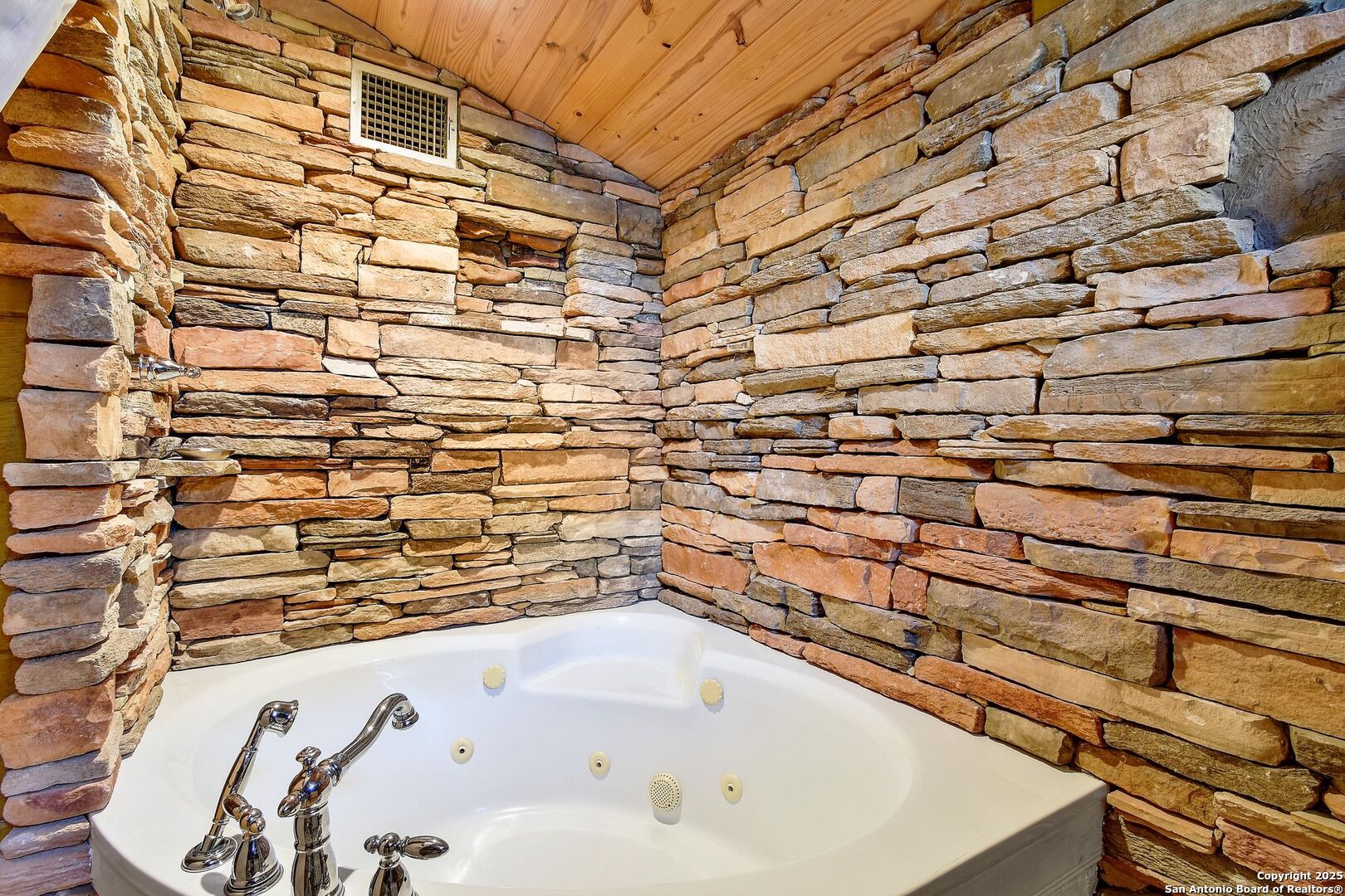 920 Pebble Bch Dr NW, ,  78063 — photo 1