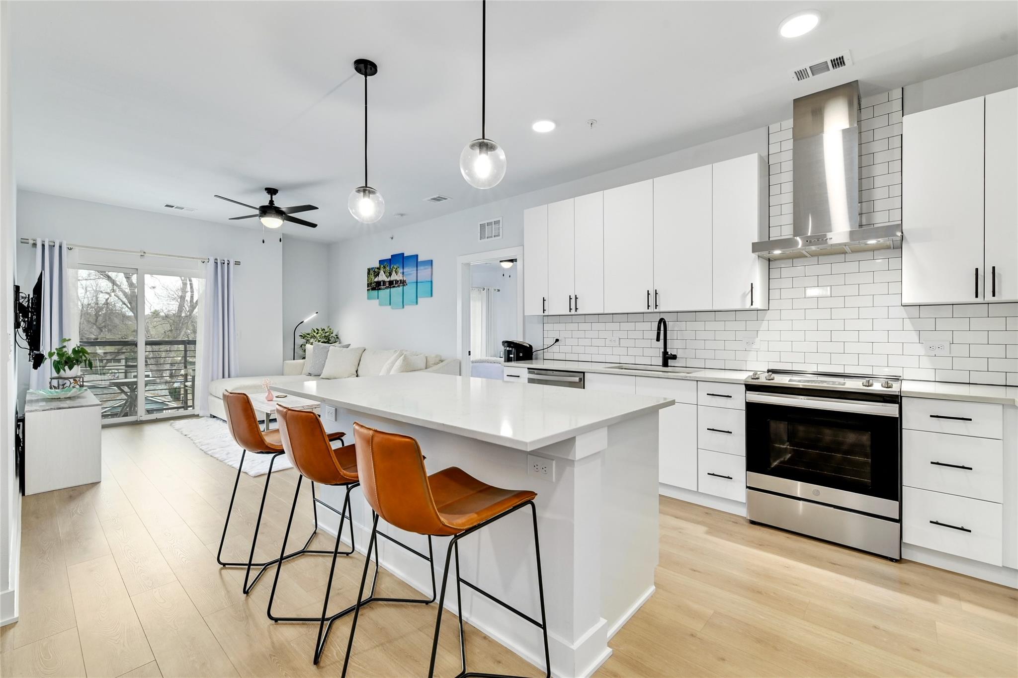 3101 Govalle, Austin, TX 78702 — photo 1