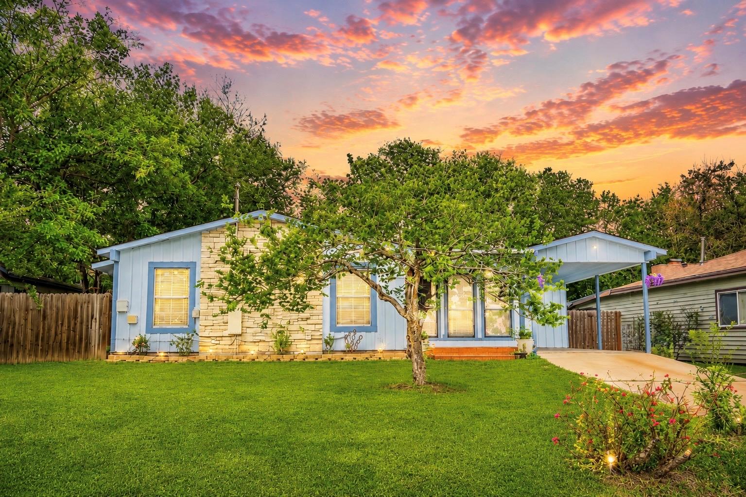 5215 Overbrook, Austin, TX 78723 — photo 1