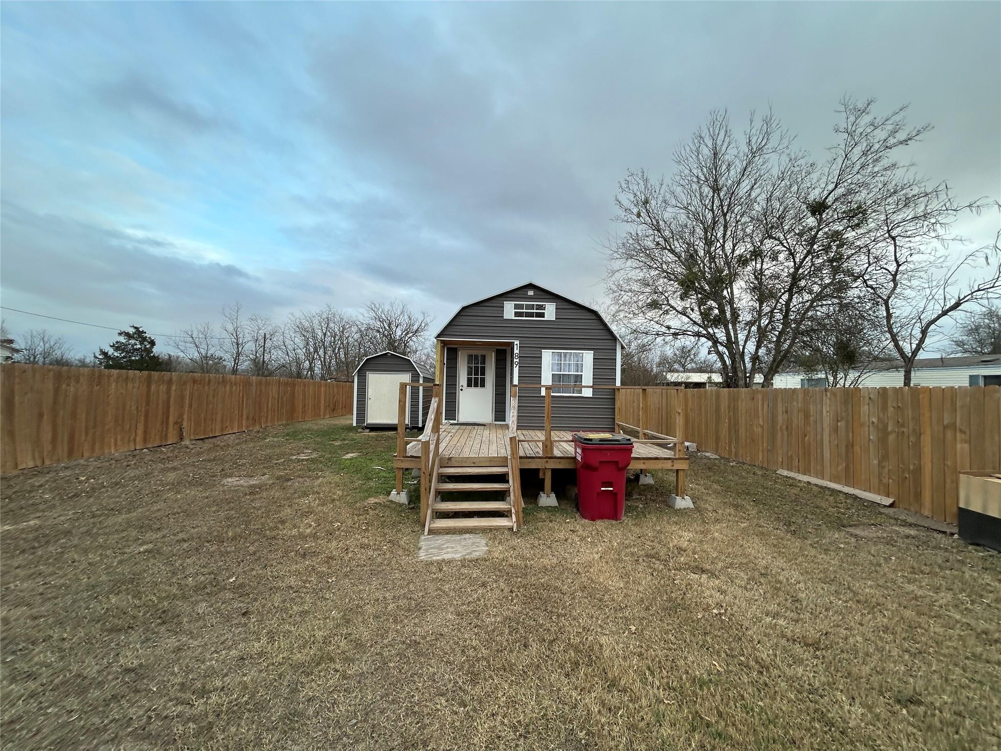 189 Watterson, Bastrop, TX 78602 — photo 1