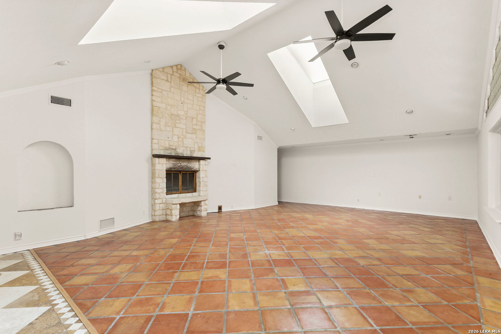2040 Island View, , 78133 — photo 1