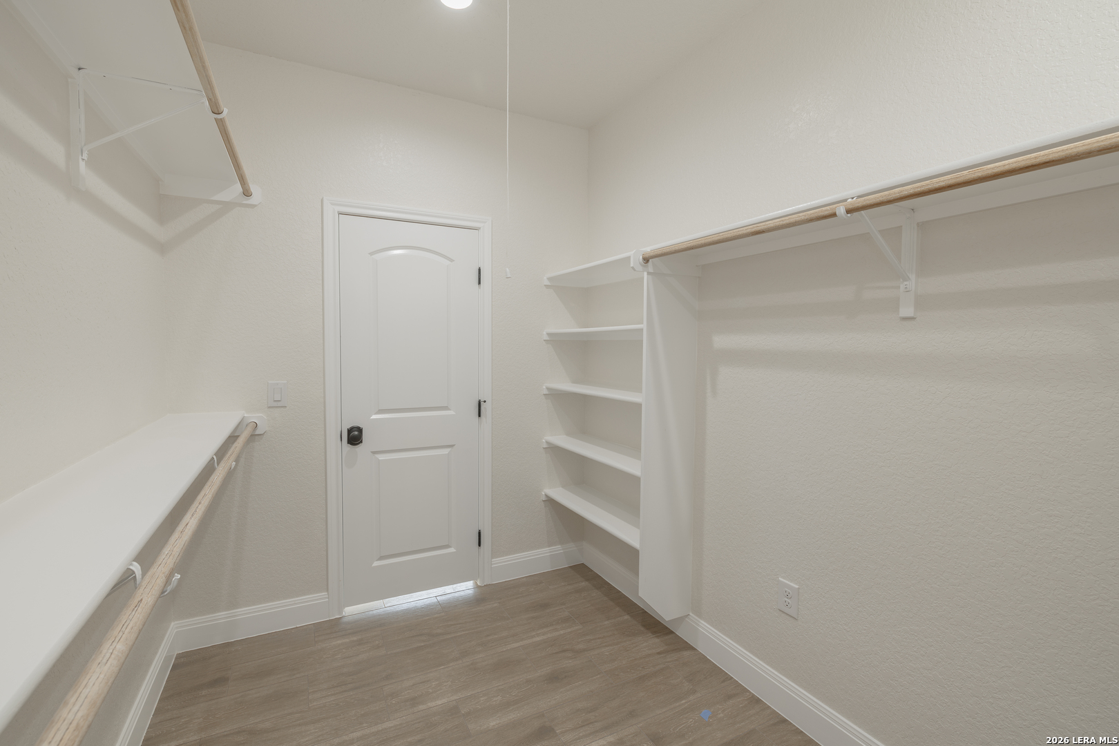 591 Eichman, , 78065 — photo 1